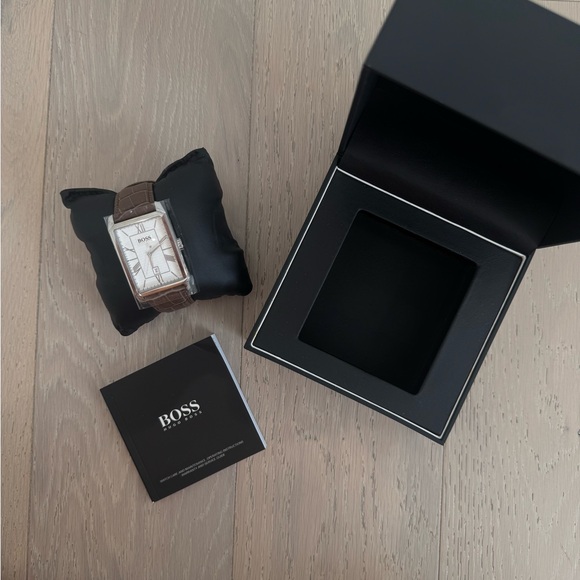 Hugo Boss Classico Silver Rectangle Dial Brown Leather Men’s Watch 1512967 - Picture 8 of 13